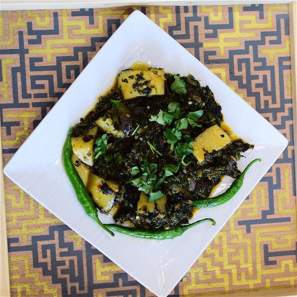 Alu Palak Large